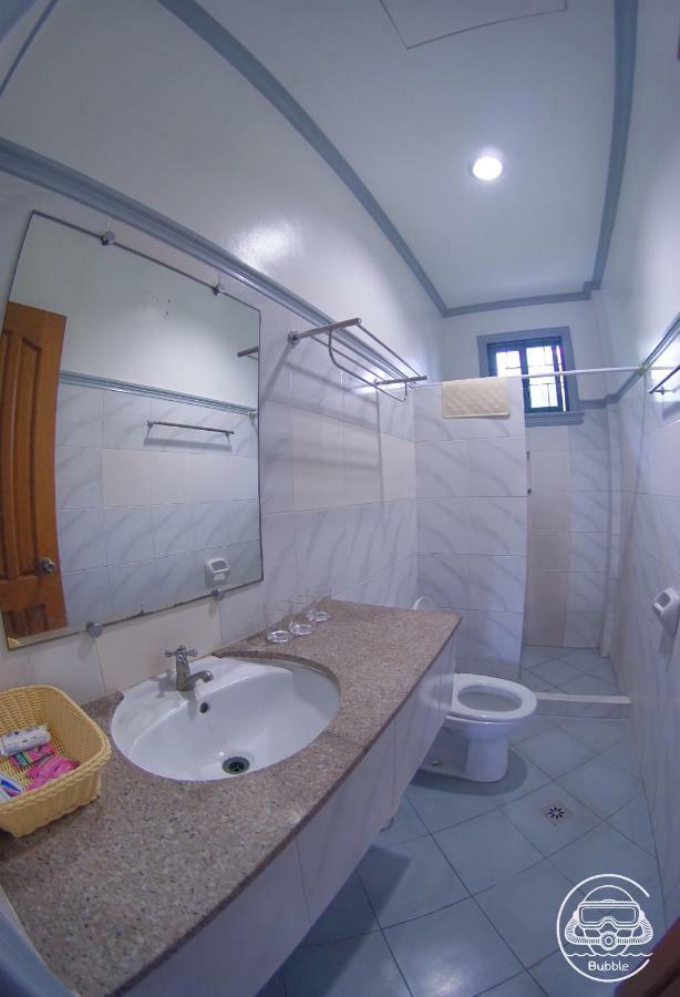 C气泡潜水度假村 C Bubble Diving Resort Dumaguete City Esterno foto